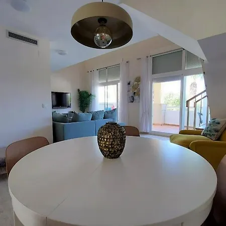 Neu Mit Pool 1 Min Zu Fuss Zum Strand Platja de Larenal